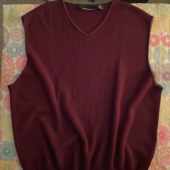 Greg Norman Vintage Men’s V Neck Golf Sweater Vest - Picture 3 of 8